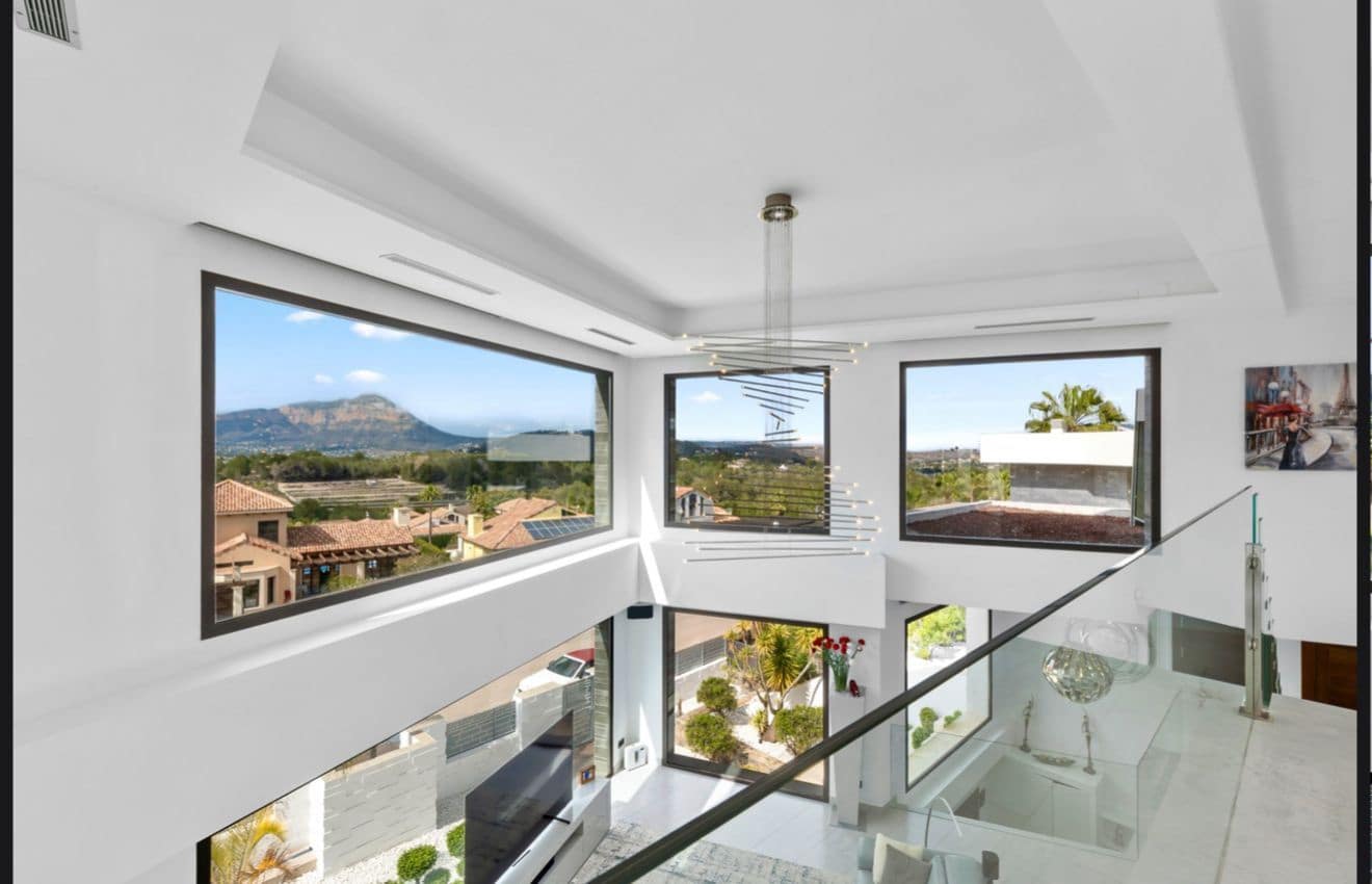 5 bedroom Villa for sale in Javea / Xabia with pool garage - € 2,499,000 (Ref: 9230310)