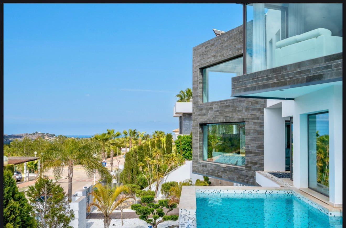 5 bedroom Villa for sale in Javea / Xabia with pool garage - € 2,499,000 (Ref: 9230310)