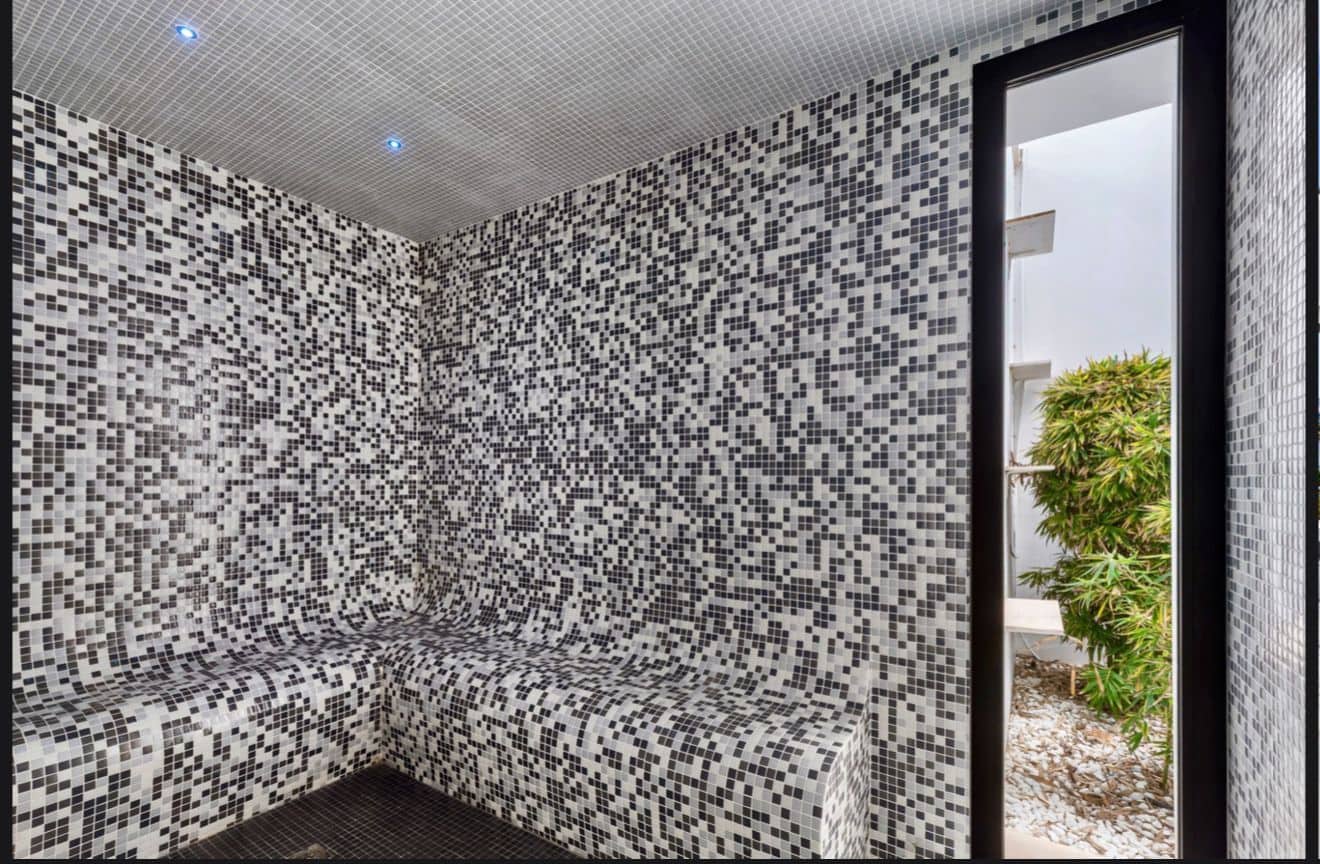 5 bedroom Villa for sale in Javea / Xabia with pool garage - € 2,499,000 (Ref: 9230310)