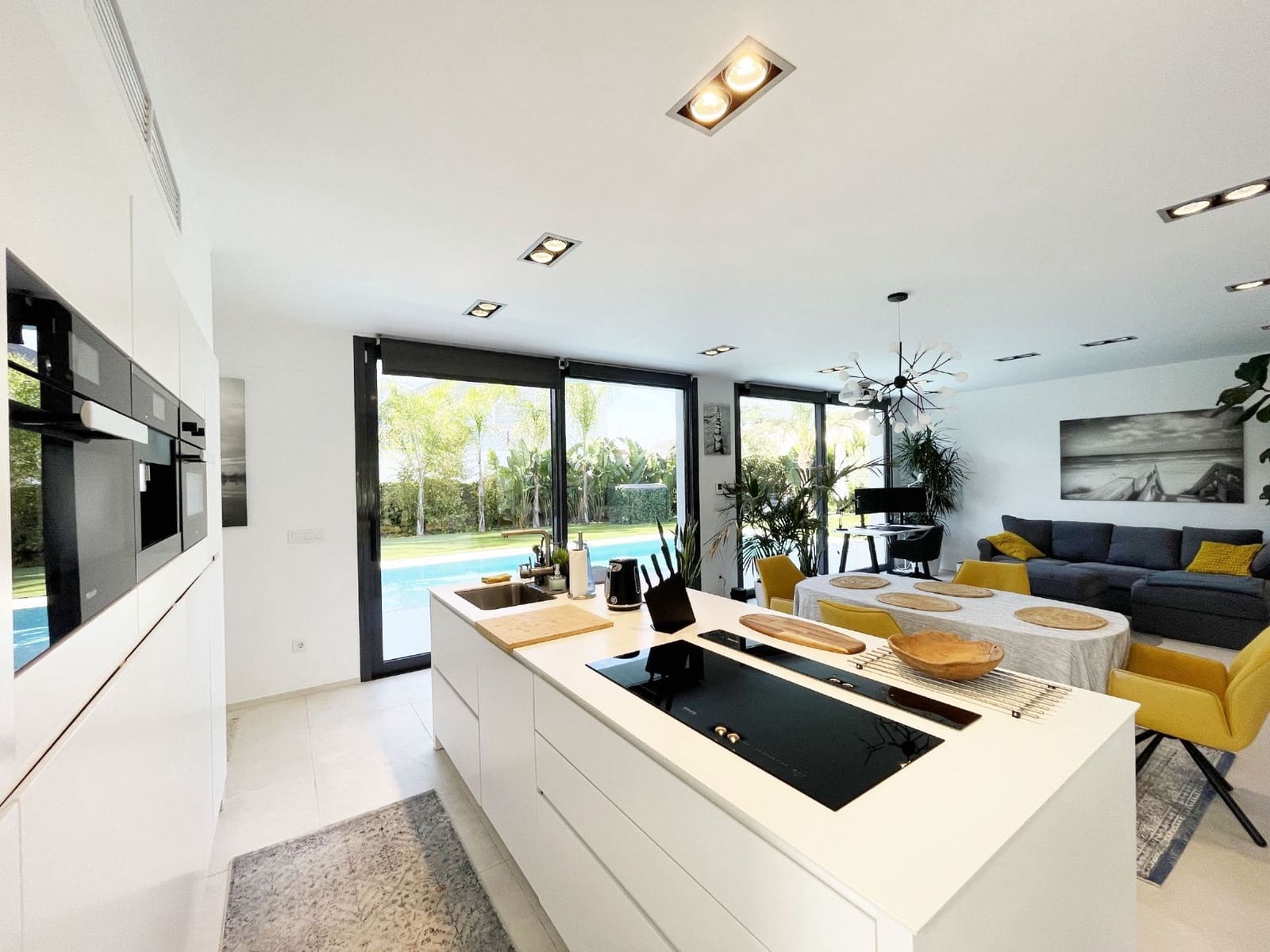 2 soveværelse Villa til salg i Calpe / Calp med swimmingpool garage - € 1.140.000 (Ref: 9294184)