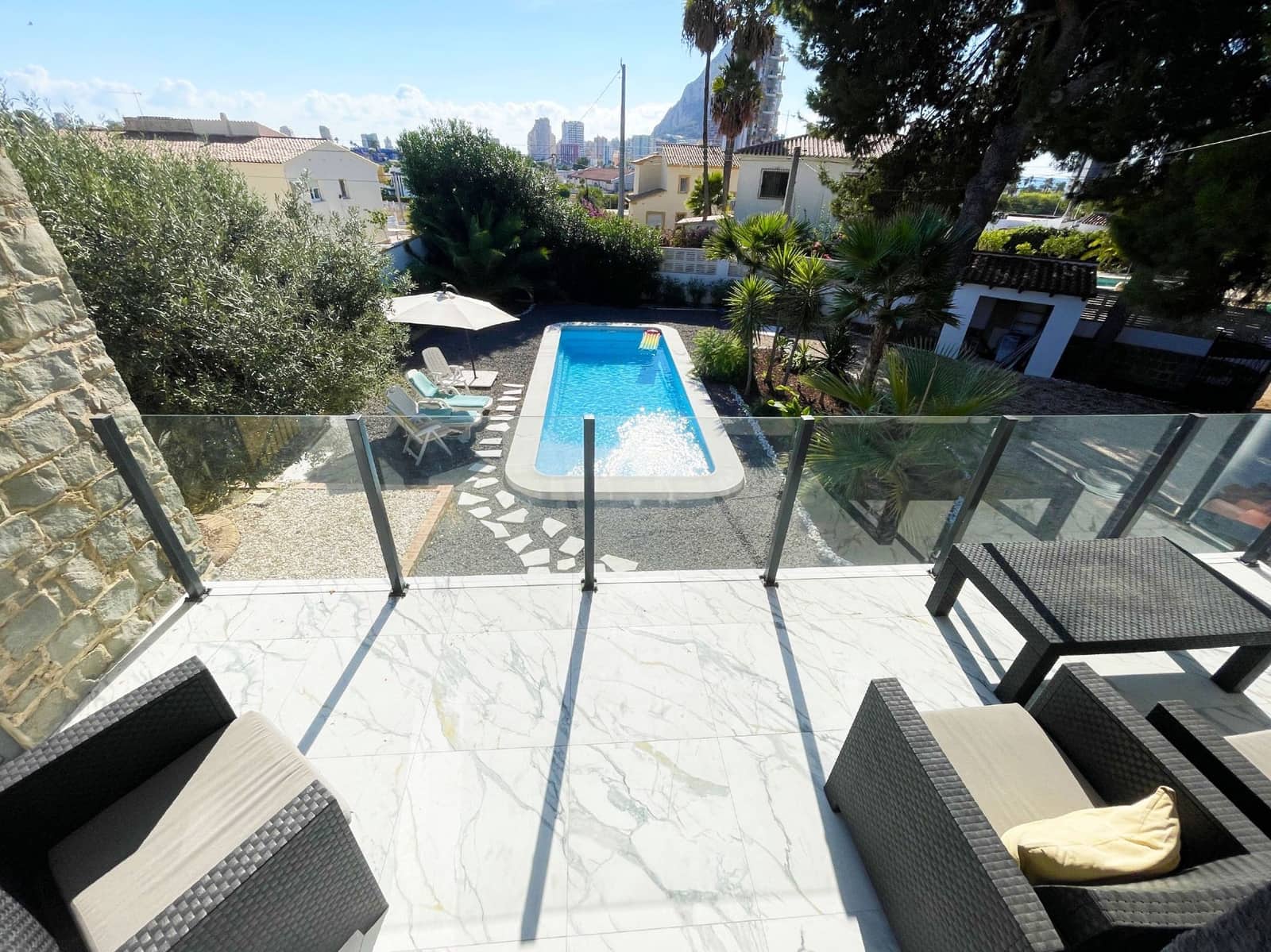 5 chambre Villa/Maison à vendre à Calpe / Calp avec piscine garage - 749 000 € (Ref: 9294186)