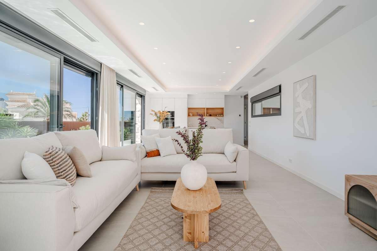 Chalet de 4 habitaciones en Calpe / Calp en venta con piscina garaje - 1.599.000 € (Ref: 9321479)