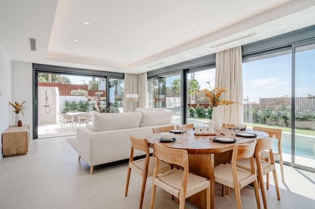 Chalet de 4 habitaciones en Calpe / Calp en venta con piscina garaje - 1.599.000 € (Ref: 9321479)