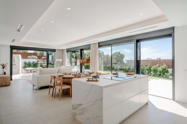 Chalet de 4 habitaciones en Calpe / Calp en venta con piscina garaje - 1.599.000 € (Ref: 9321479)