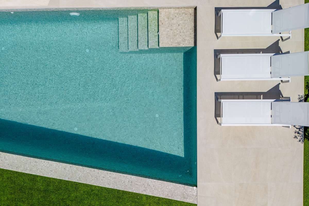 Chalet de 4 habitaciones en Calpe / Calp en venta con piscina garaje - 1.599.000 € (Ref: 9321479)