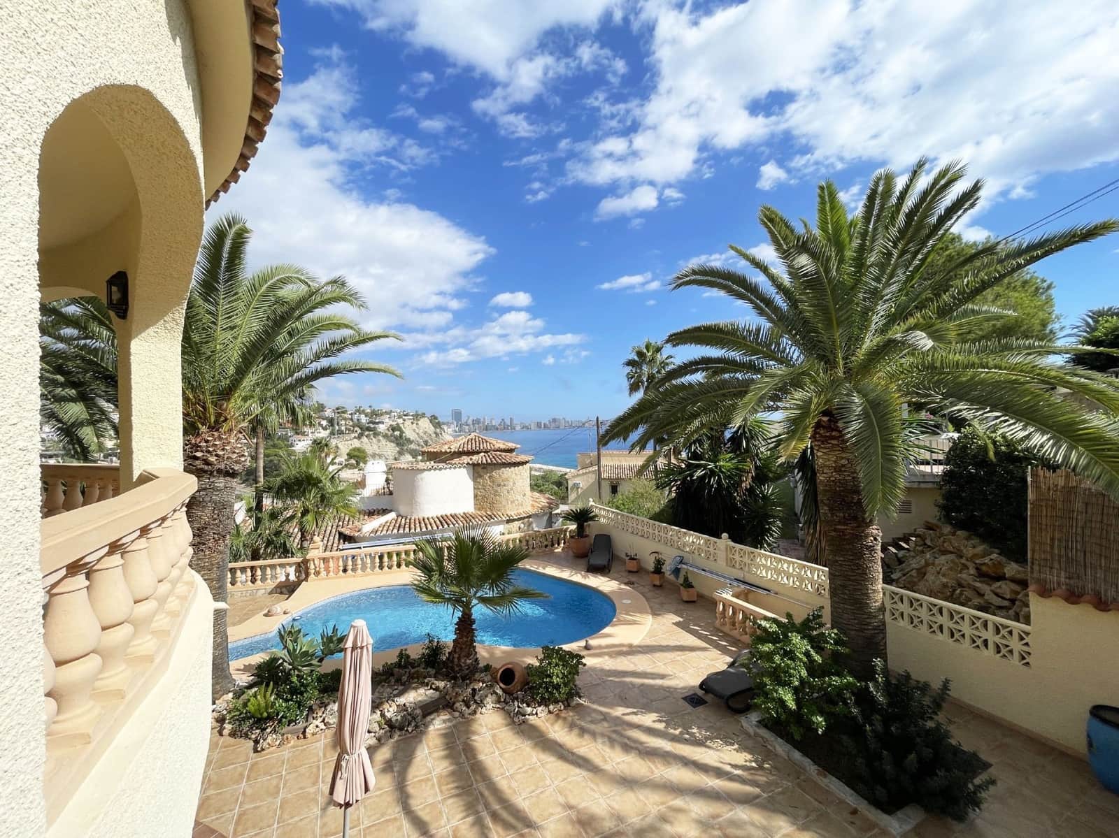 5 chambre Villa/Maison à vendre à Calpe / Calp avec piscine garage - 900 000 € (Ref: 9343181)