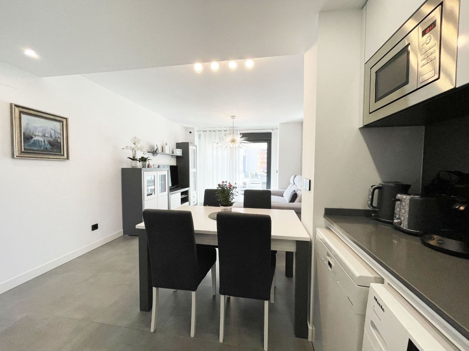 2 bedroom Apartment for sale in Calpe / Calp with pool garage - € 425,000 (Ref: 9353183)