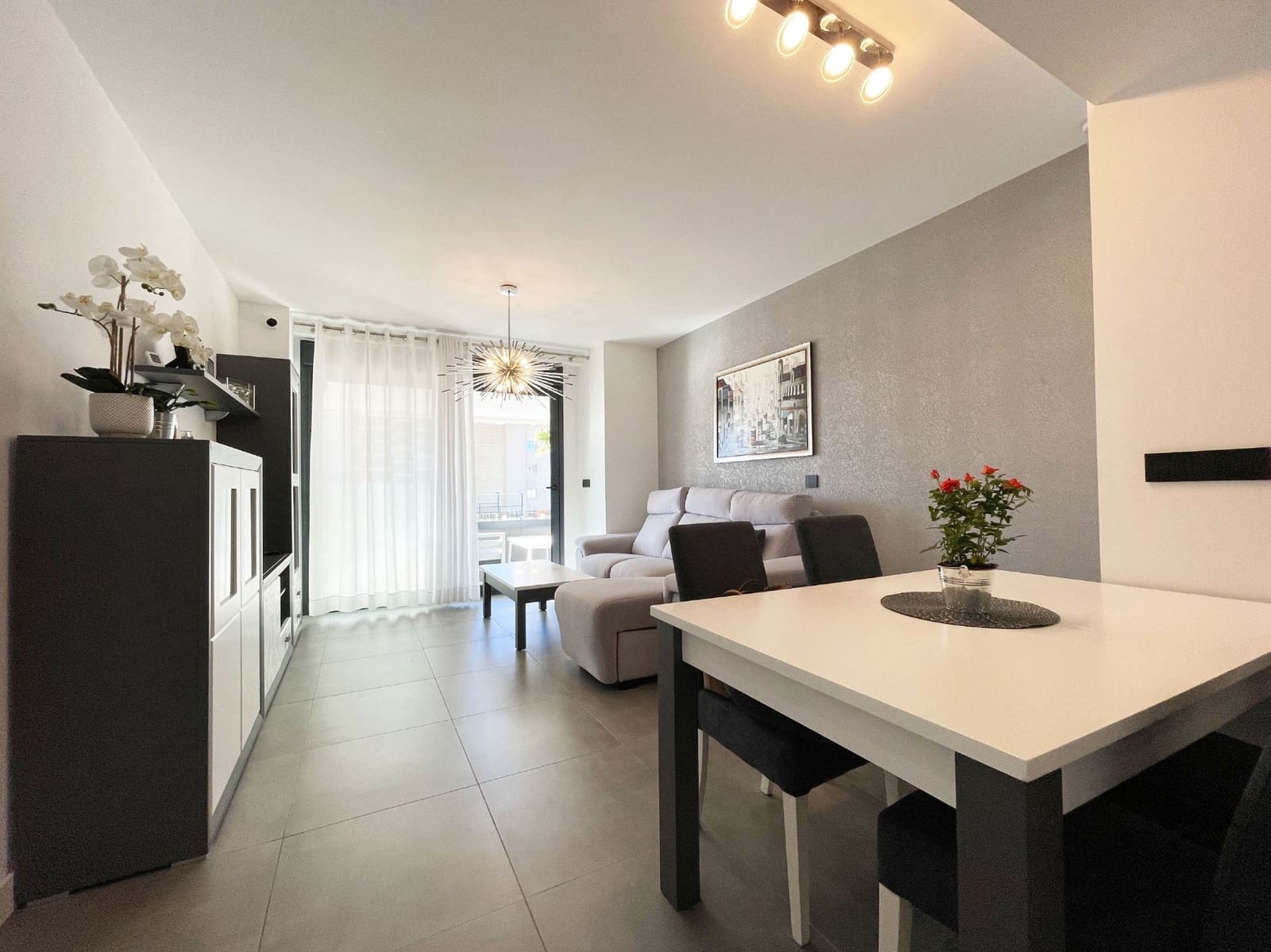 2 bedroom Apartment for sale in Calpe / Calp with pool garage - € 425,000 (Ref: 9353183)