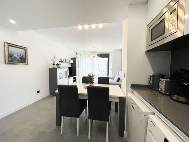 2 bedroom Apartment for sale in Calpe / Calp with pool garage - € 425,000 (Ref: 9353183)