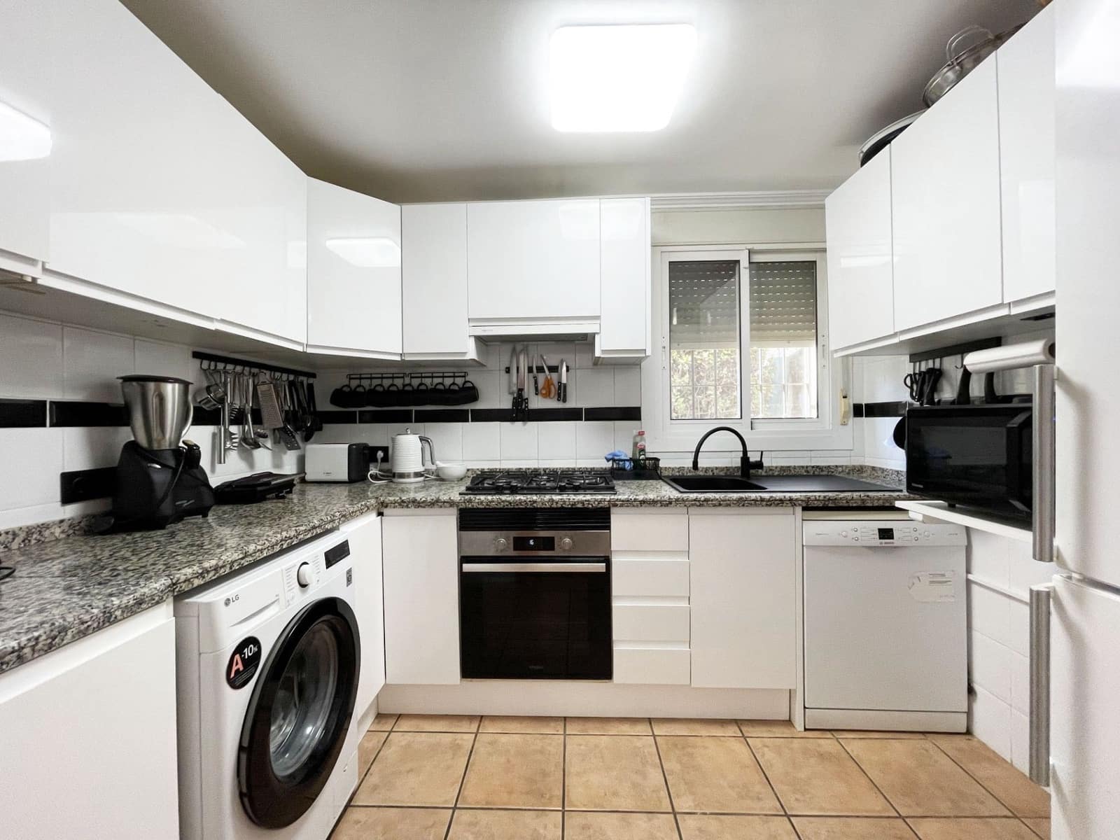 3 soveværelse Bungalow til salg i Calpe / Calp med swimmingpool garage - € 350.000 (Ref: 9361956)