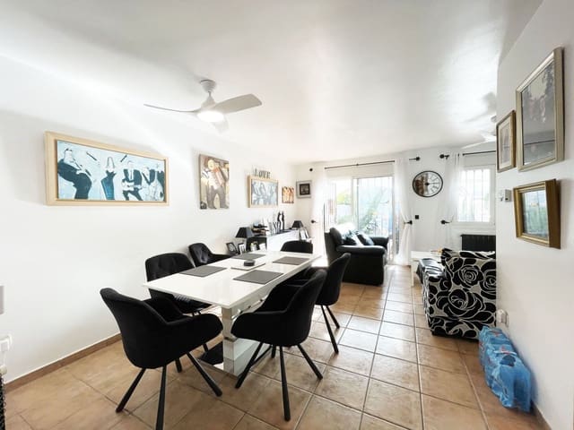 3 soveværelse Bungalow til salg i Calpe / Calp med swimmingpool garage - € 350.000 (Ref: 9361956)