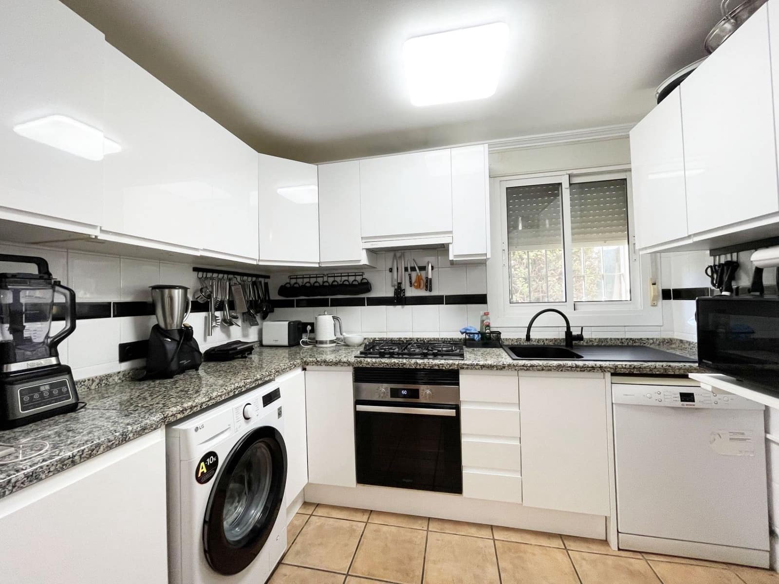 3 soveværelse Bungalow til salg i Calpe / Calp med swimmingpool garage - € 350.000 (Ref: 9361956)