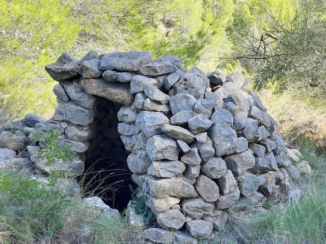 1 slaapkamer Villa te koop in Benissa met garage - € 199.000 (Ref: 9366965)