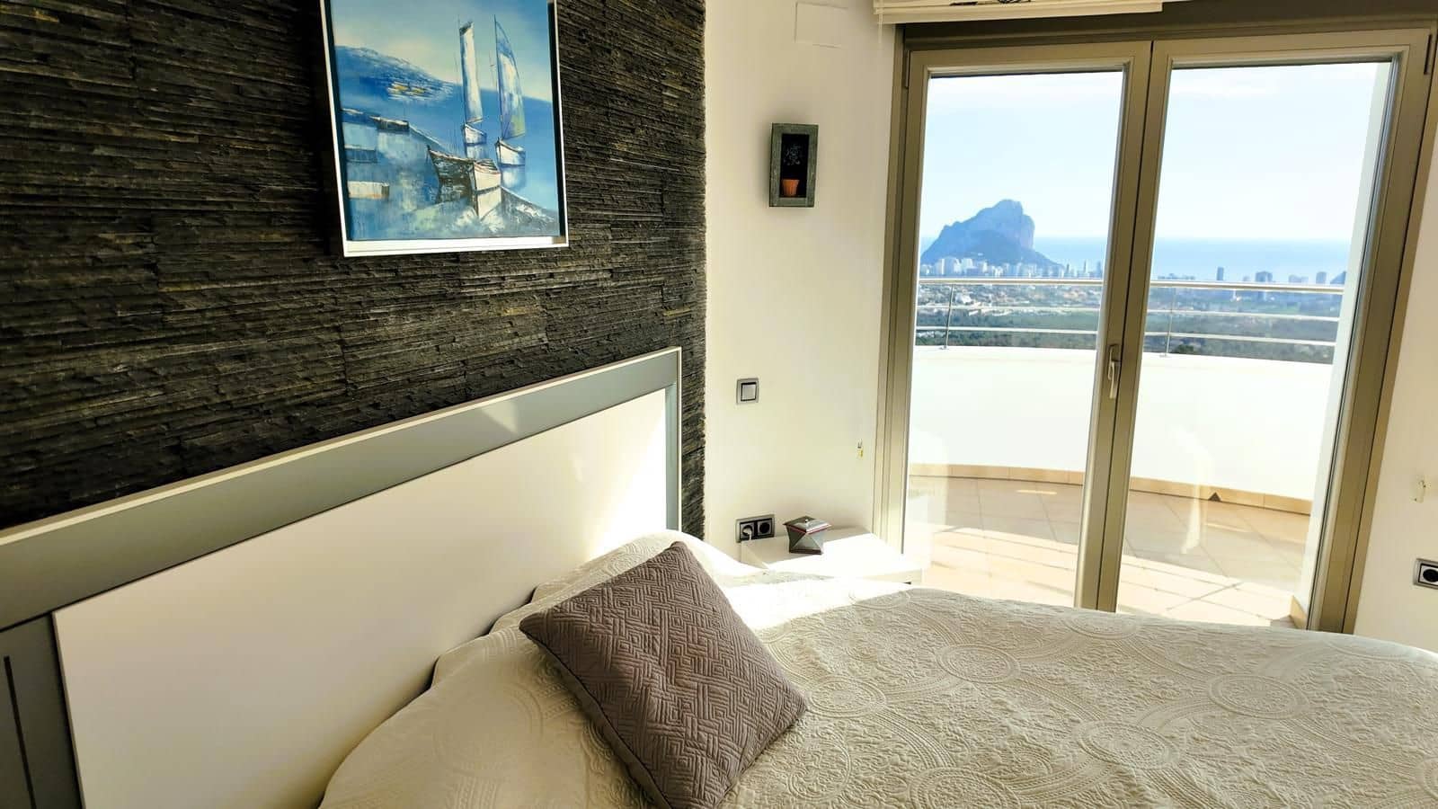 8 quarto Moradia para venda em Calpe / Calp com piscina garagem - 1 450 000 € (Ref: 9387490)