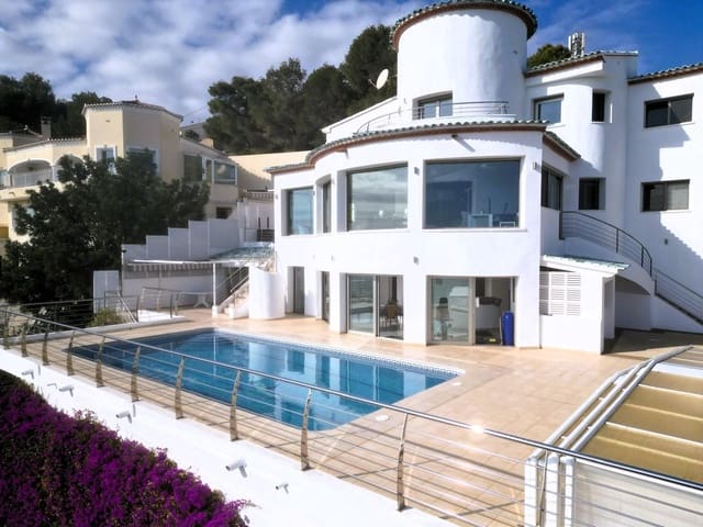 8 quarto Moradia para venda em Calpe / Calp com piscina garagem - 1 450 000 € (Ref: 9387490)