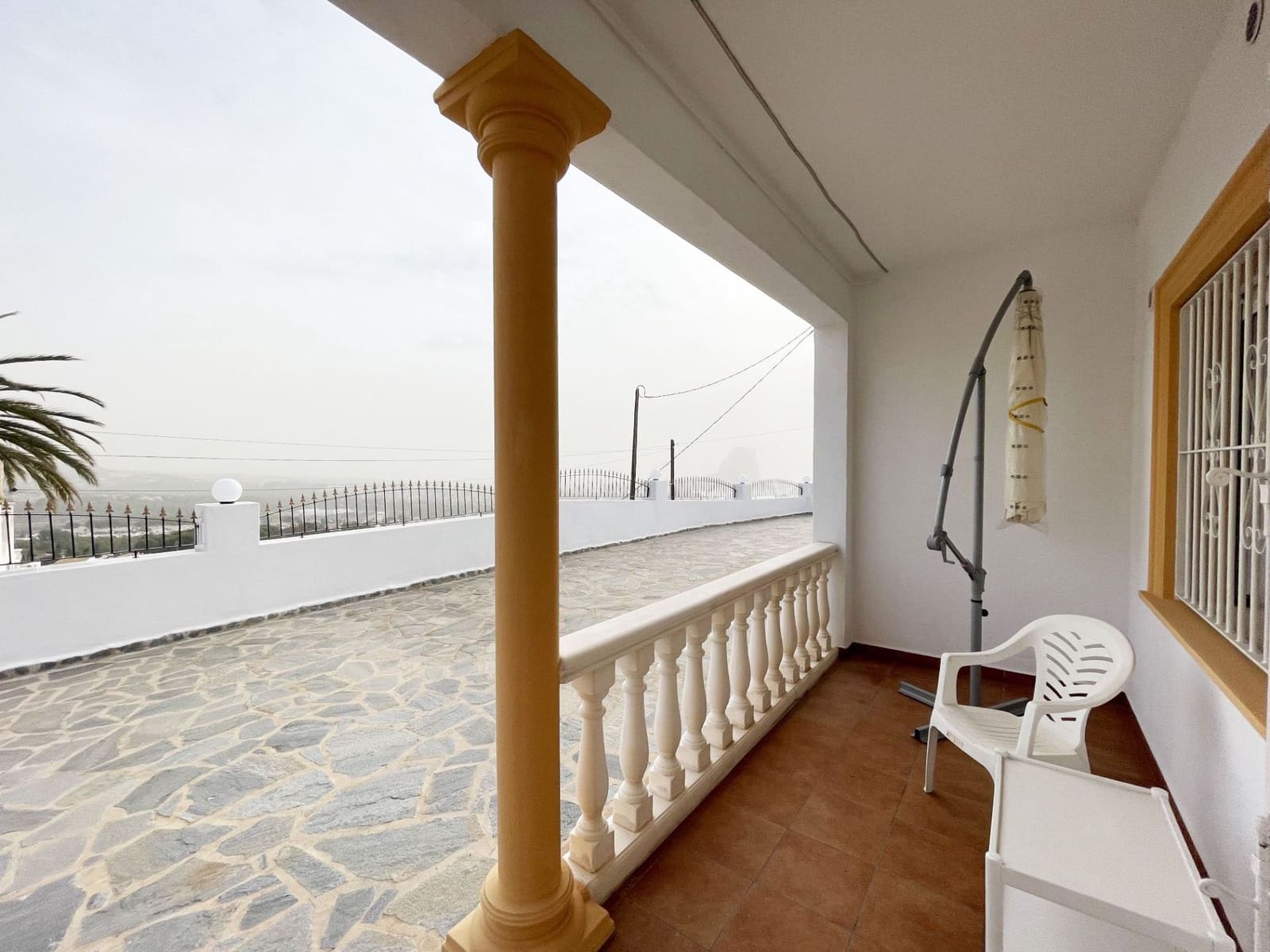 4 sypialnia Willa na sprzedaż w Calpe / Calp z basenem garażem - 716 000 € (Ref: 9390169)