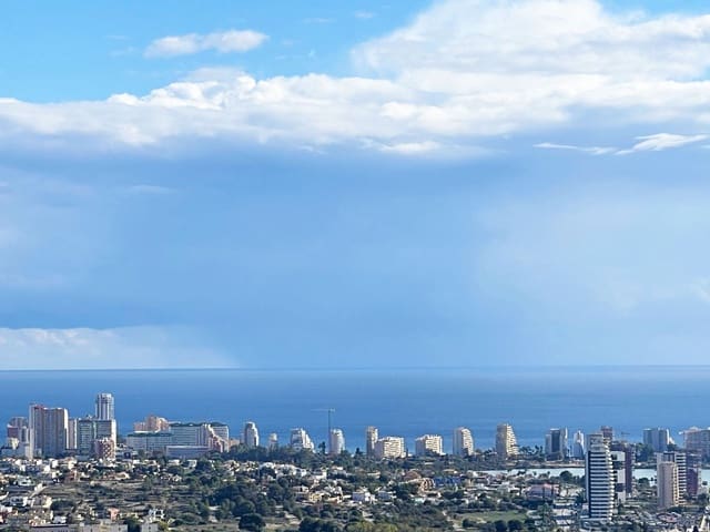 4 Zimmer Villa zu verkaufen in Oltamar - Cucarres, Calpe / Calp mit Pool Garage - 716.000 € (Ref: 9390169)