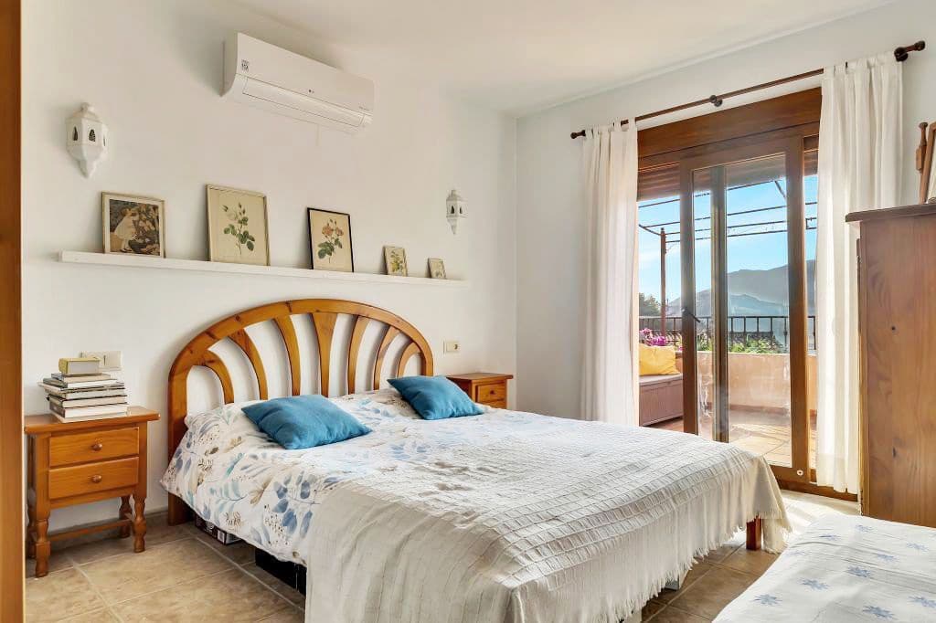 3 camera da letto Bungalow in vendita in Calpe / Calp con piscina garage - 330.000 € (Rif: 9461128)