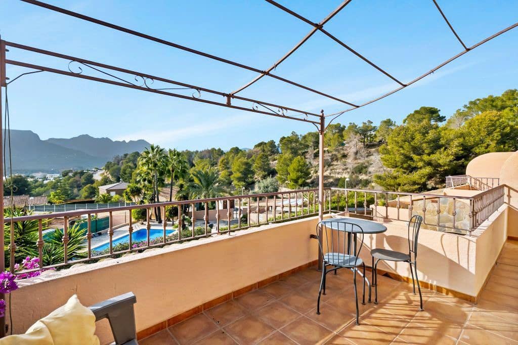3 camera da letto Bungalow in vendita in Calpe / Calp con piscina garage - 330.000 € (Rif: 9461128)