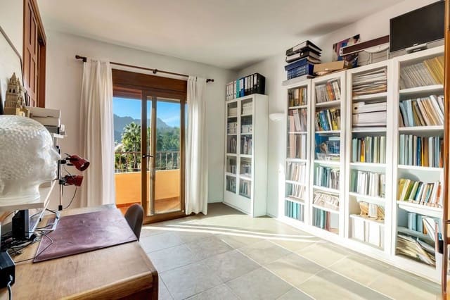 3 camera da letto Bungalow in vendita in Calpe / Calp con piscina garage - 330.000 € (Rif: 9461128)