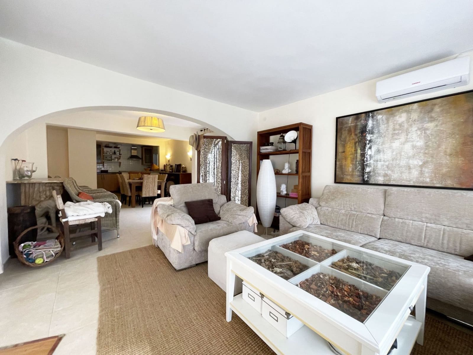 4 soveværelse Villa til salg i Benissa med swimmingpool garage - € 595.000 (Ref: 9512087)