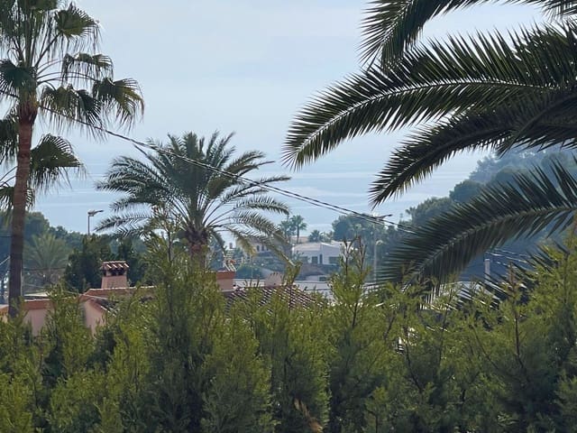 4 soveværelse Villa til salg i Benissa med swimmingpool garage - € 595.000 (Ref: 9512087)