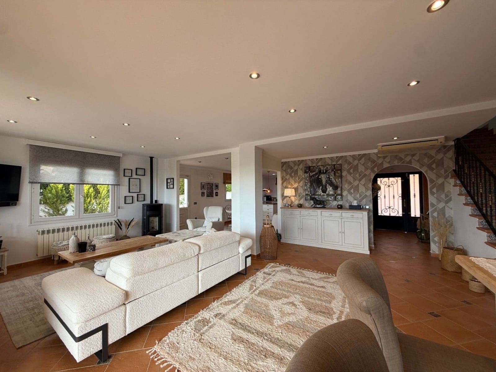 4 bedroom Villa for sale in Calpe / Calp with garage - € 899,000 (Ref: 9521224)