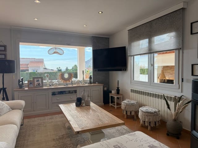 Chalet de 4 habitaciones en Calpe / Calp en venta con garaje - 899.000 € (Ref: 9521224)