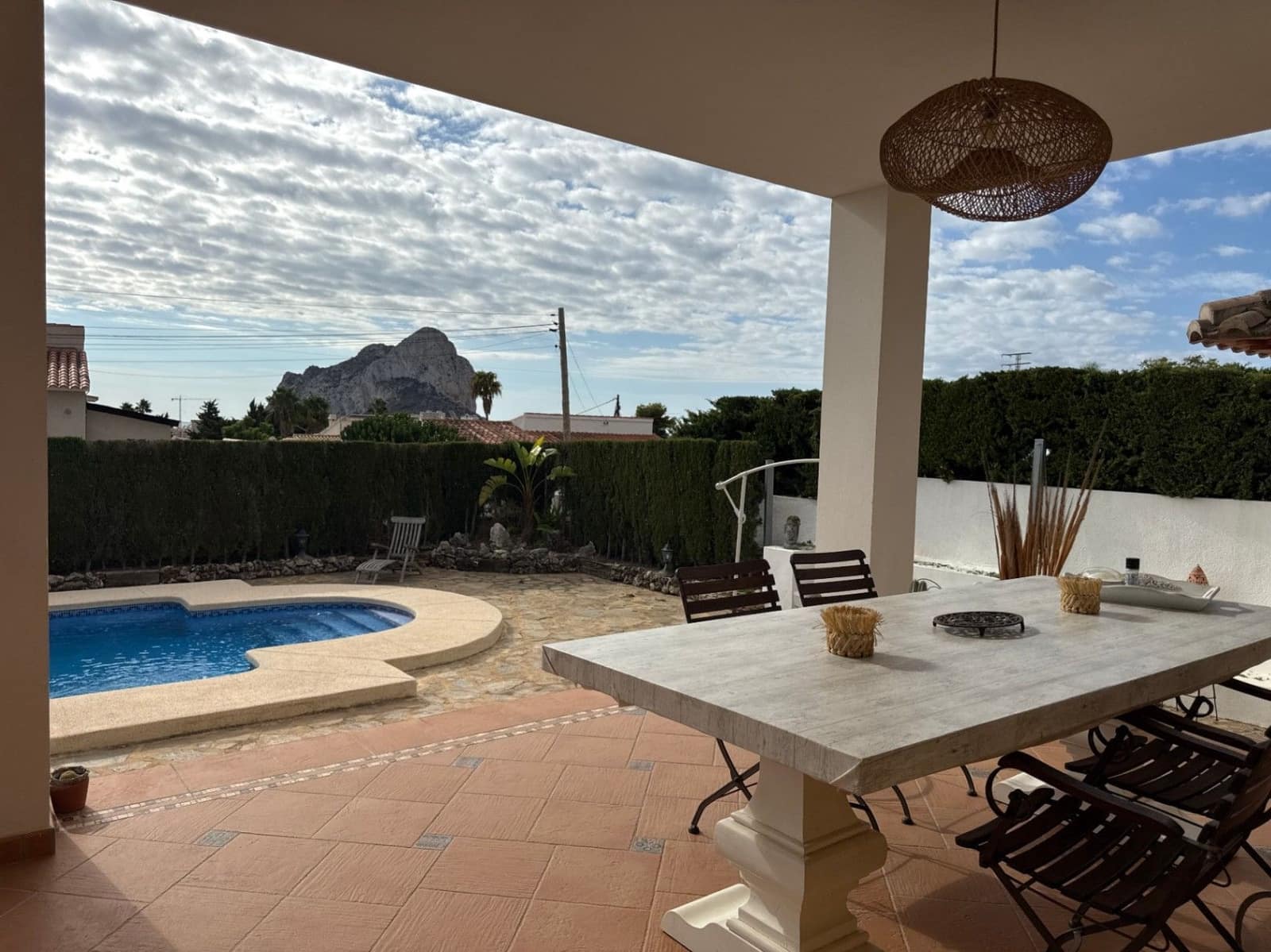 4 bedroom Villa for sale in Calpe / Calp with garage - € 899,000 (Ref: 9521224)