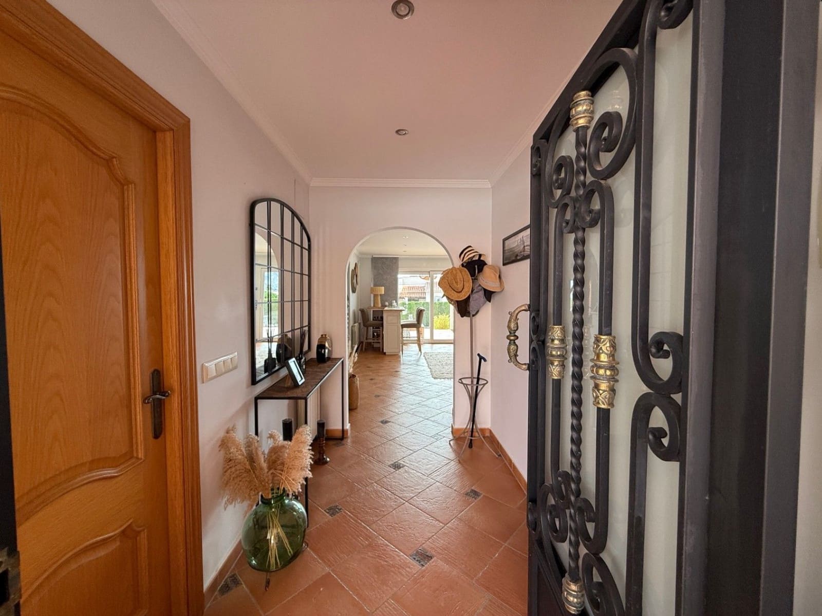 4 bedroom Villa for sale in Calpe / Calp with garage - € 899,000 (Ref: 9521224)