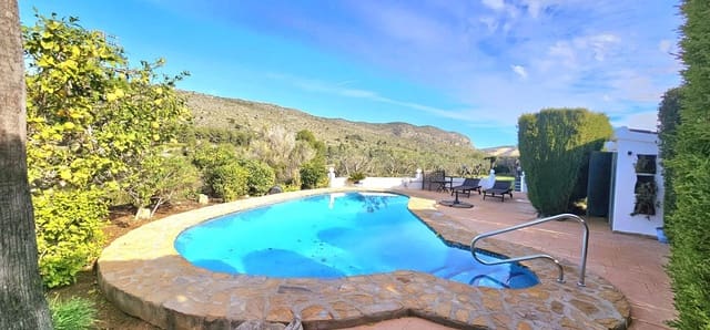 3 slaapkamer Villa te koop in Benissa met zwembad garage - € 630.000 (Ref: 9554570)