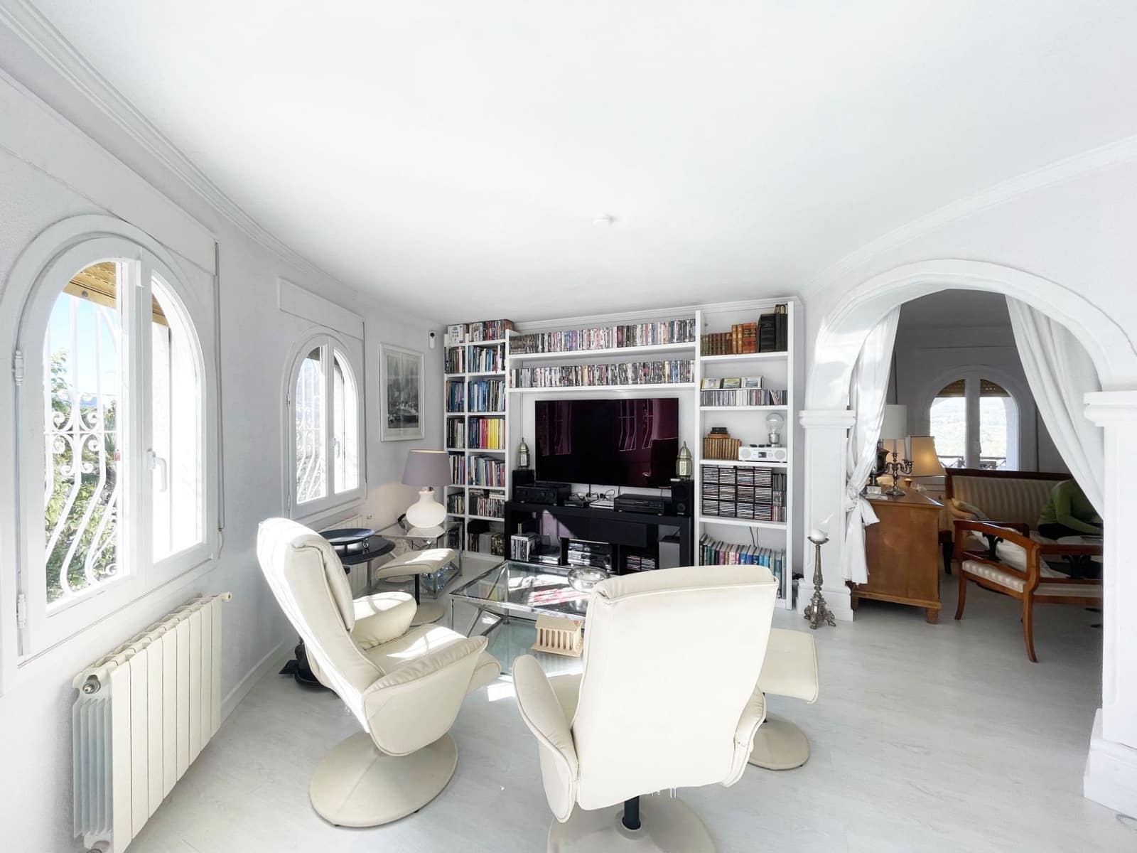 4 slaapkamer Villa te koop in Calpe / Calp met garage - € 799.000 (Ref: 9598687)