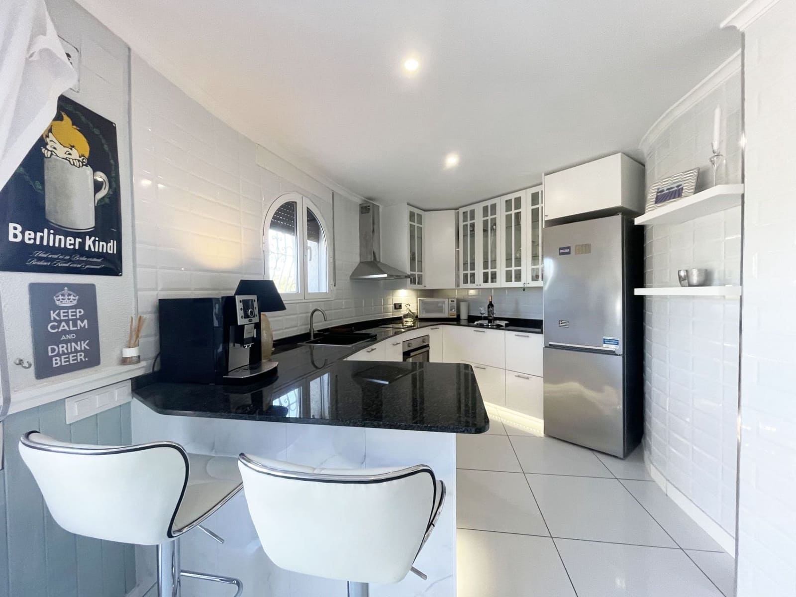 4 slaapkamer Villa te koop in Calpe / Calp met garage - € 799.000 (Ref: 9598687)