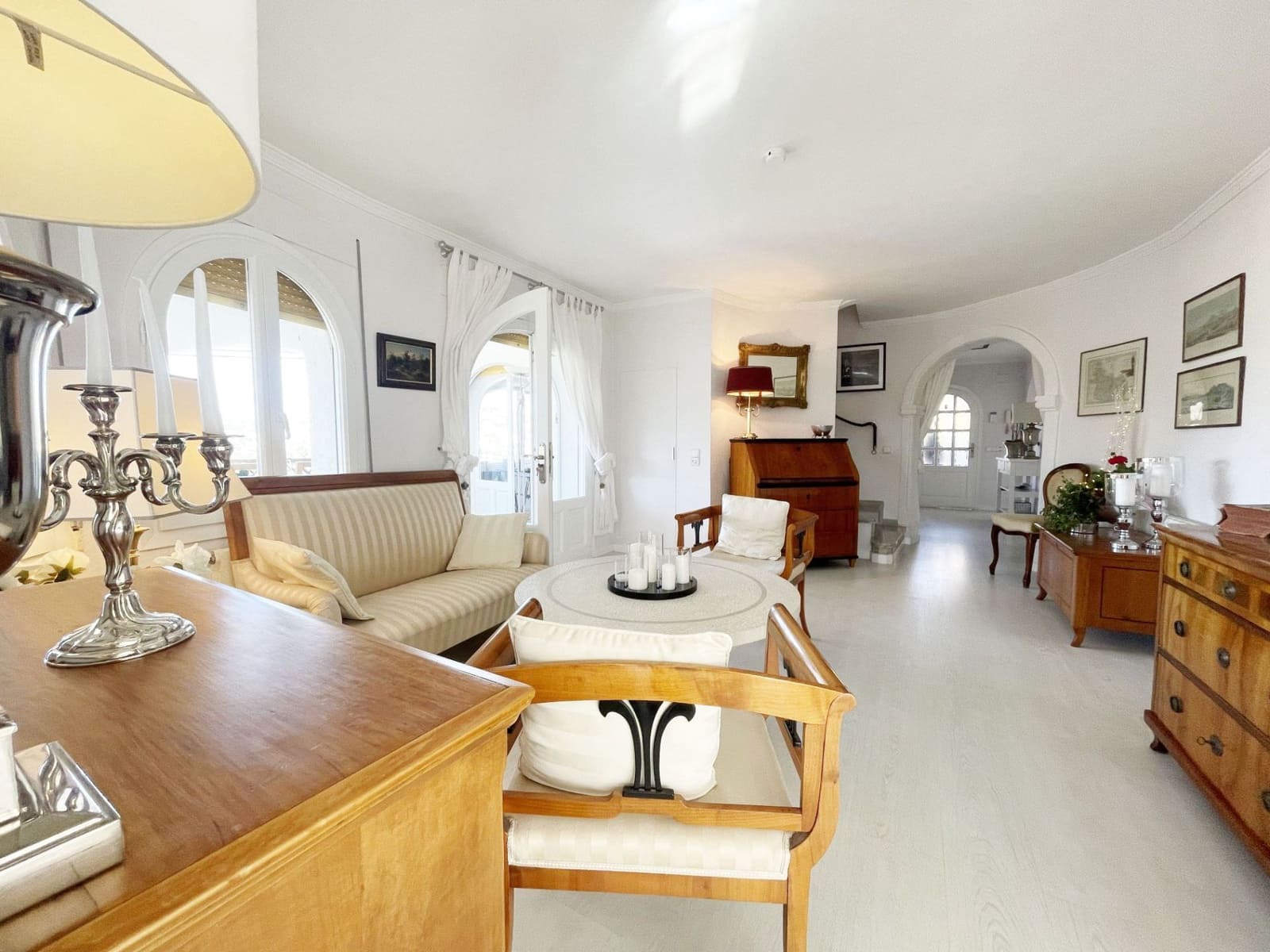 4 slaapkamer Villa te koop in Calpe / Calp met garage - € 799.000 (Ref: 9598687)