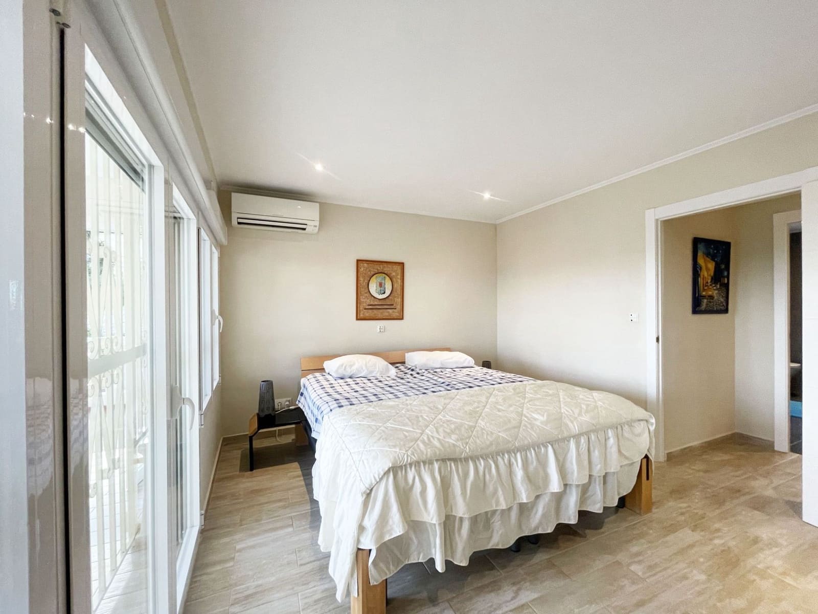 6 sypialnia Willa na sprzedaż w Calpe / Calp z basenem garażem - 899 000 € (Ref: 9607216)