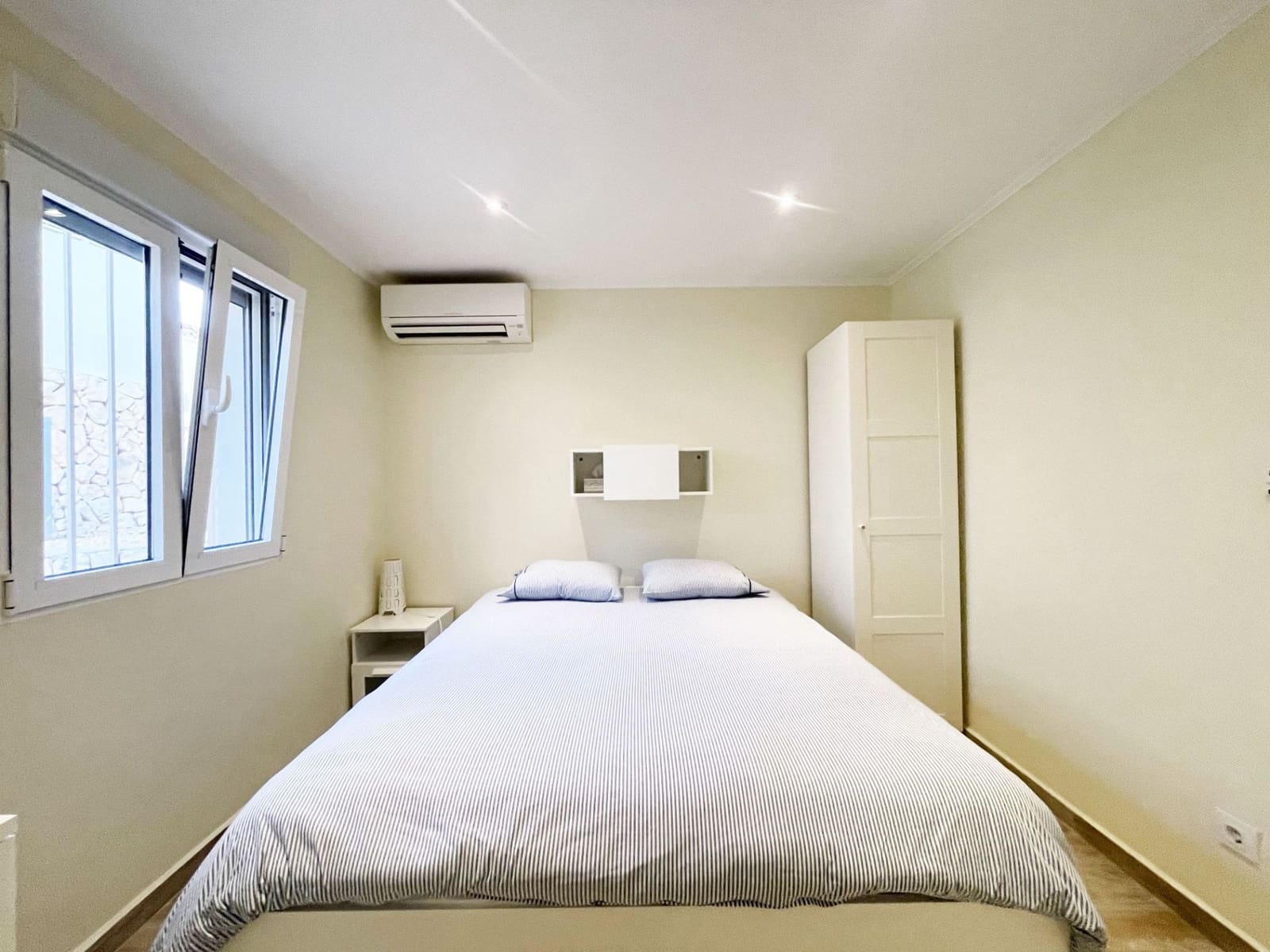 6 sypialnia Willa na sprzedaż w Calpe / Calp z basenem garażem - 899 000 € (Ref: 9607216)