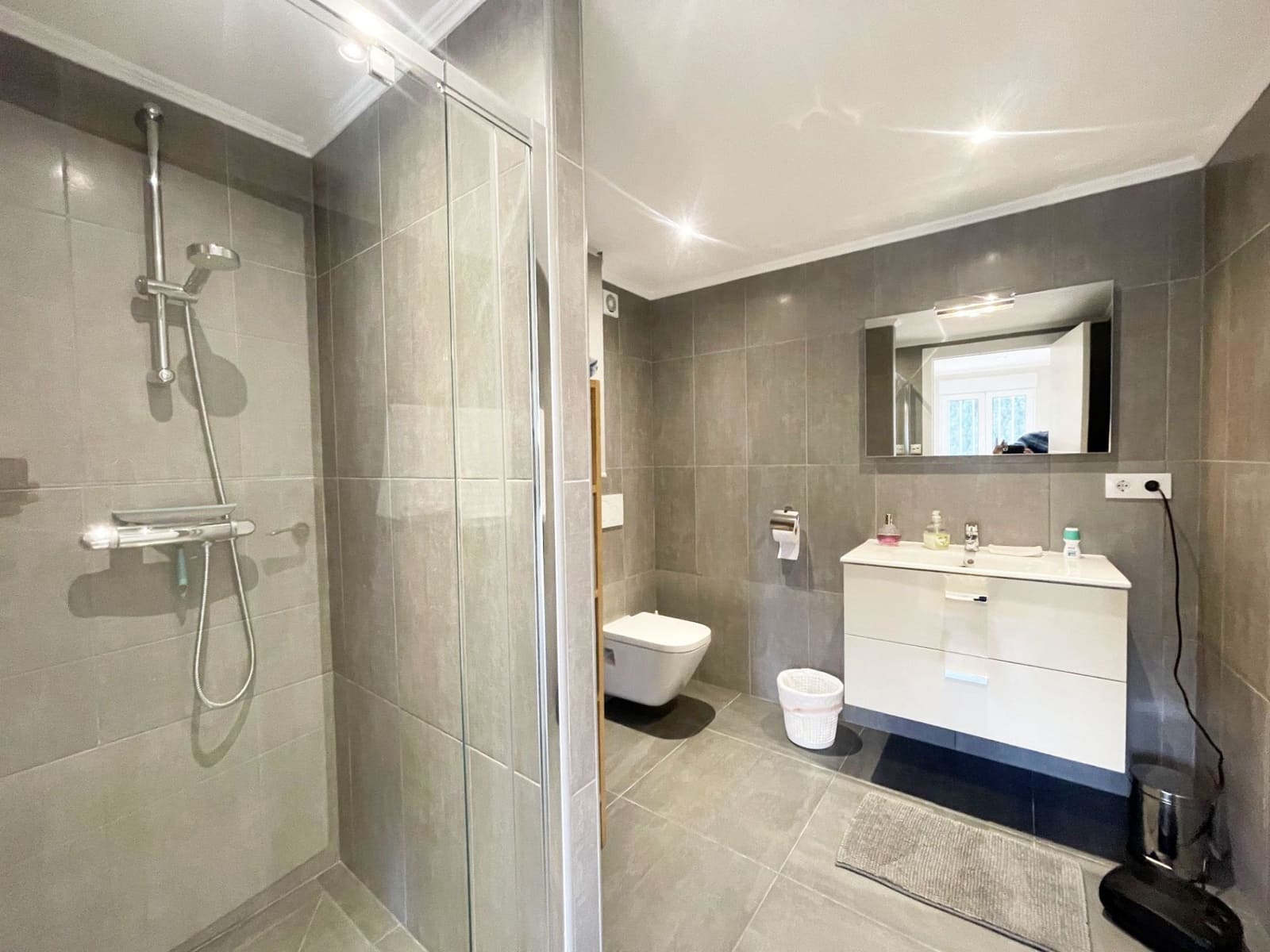 6 sypialnia Willa na sprzedaż w Calpe / Calp z basenem garażem - 899 000 € (Ref: 9607216)