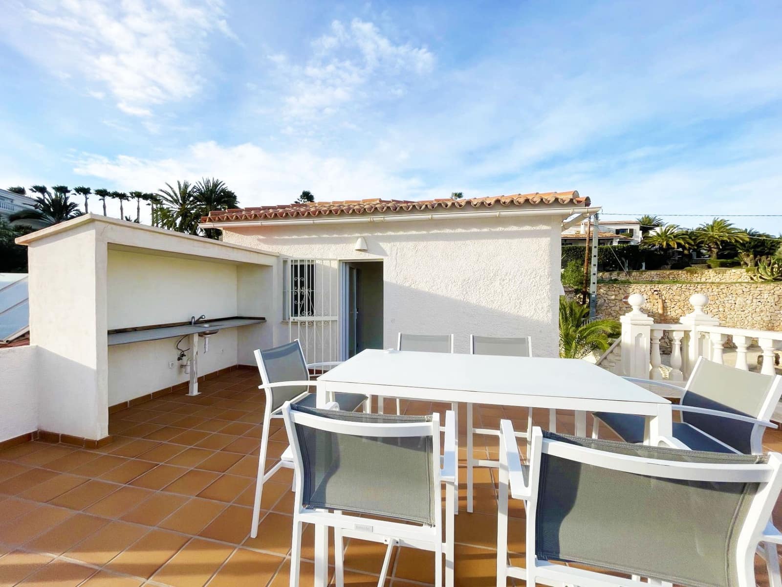 6 sypialnia Willa na sprzedaż w Calpe / Calp z basenem garażem - 899 000 € (Ref: 9607216)