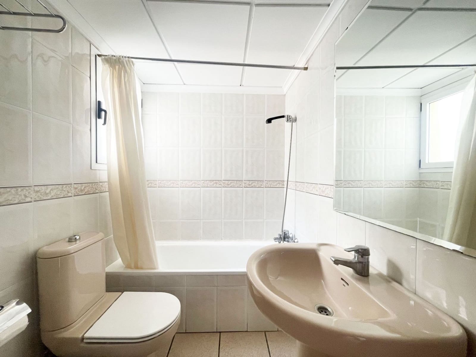 1 Zimmer Bungalow zu verkaufen in Calpe / Calp mit Pool Garage - 175.000 € (Ref: 9627227)