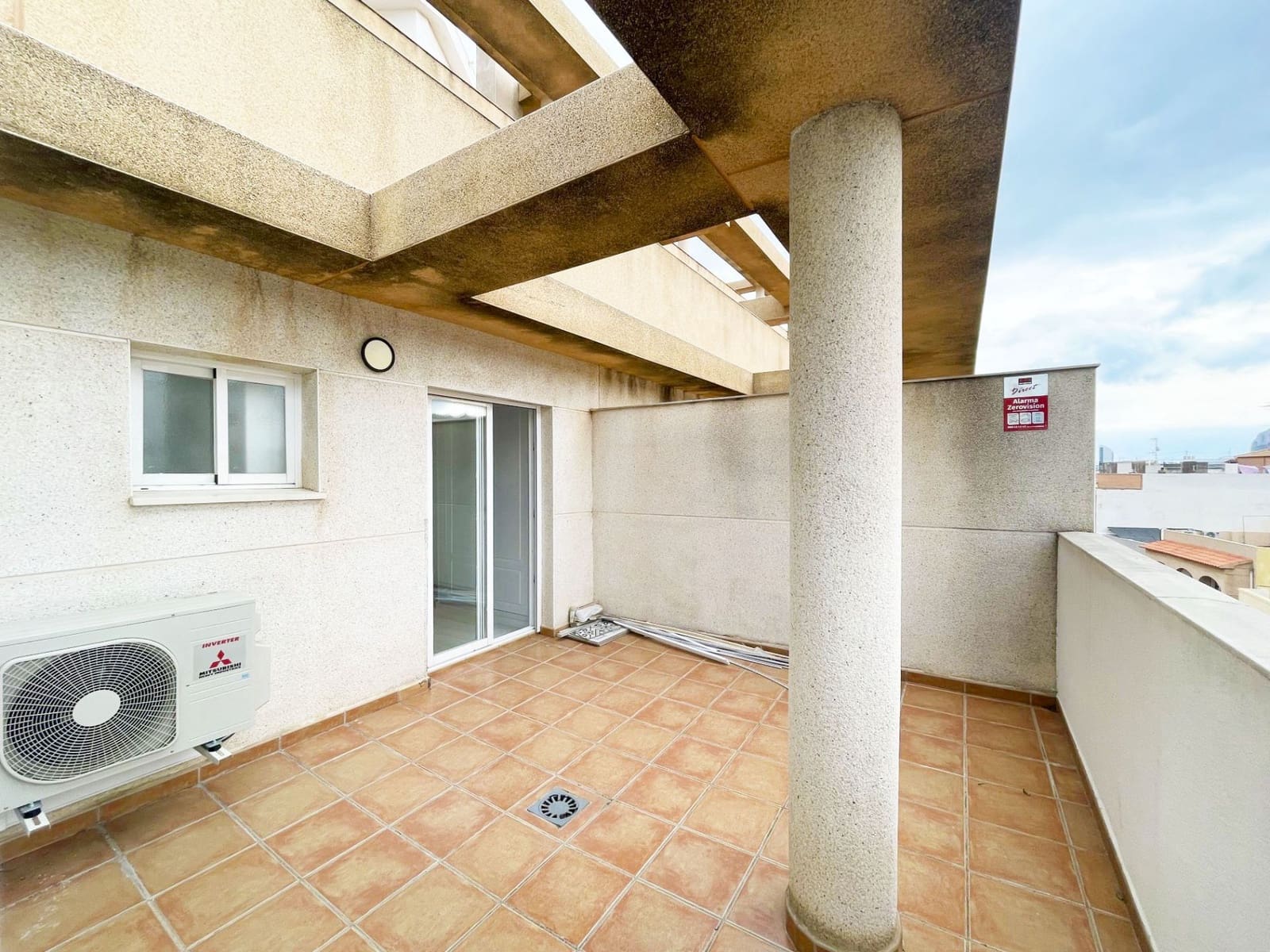 3 bedroom Penthouse for sale in Calpe / Calp - € 269,000 (Ref: 9643782)