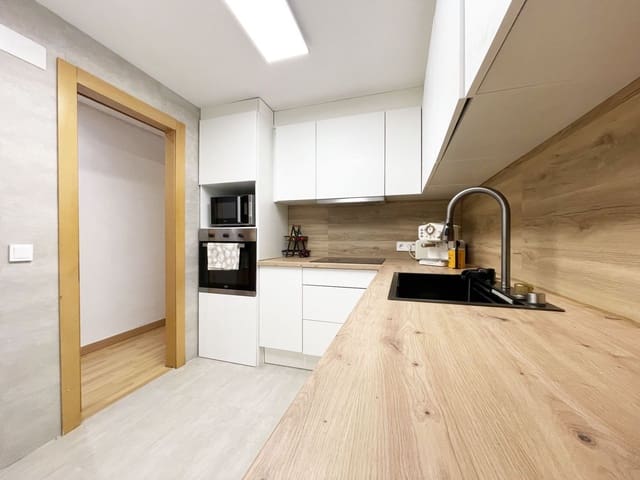 Apartamento de 3 habitaciones en Pueblo, Calpe / Calp en venta - 279.000 € (Ref: 9658338)