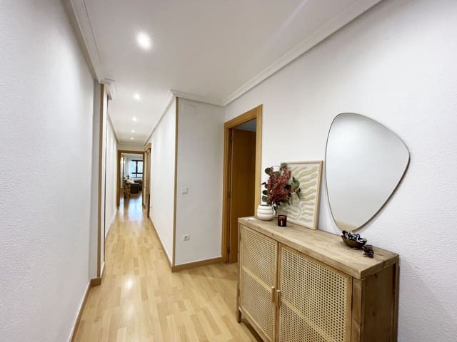 Apartamento de 3 habitaciones en Pueblo, Calpe / Calp en venta - 279.000 € (Ref: 9658338)