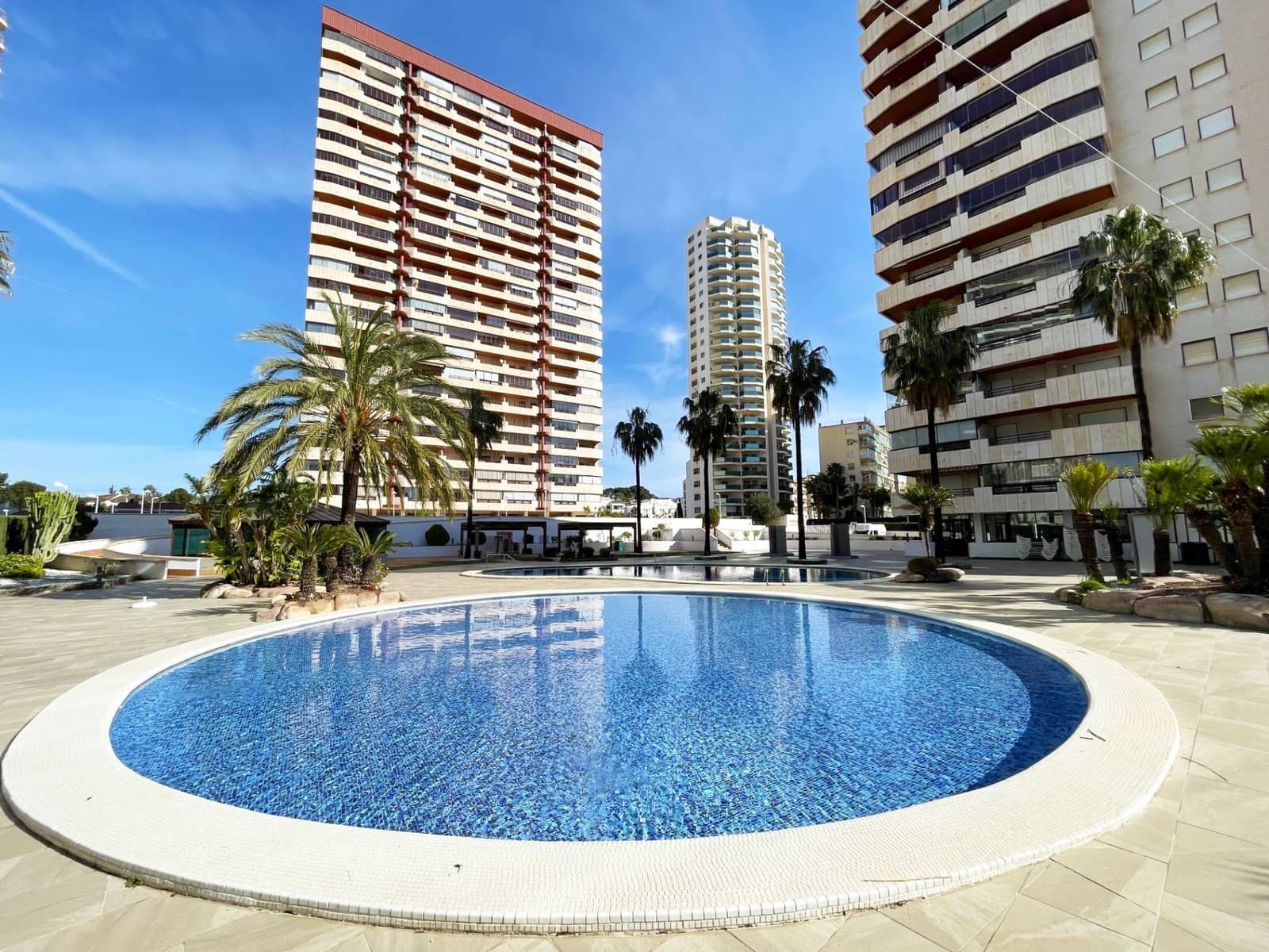 Ático de 3 habitaciones en Calpe / Calp en venta con piscina garaje - 582.000 € (Ref: 9682370)