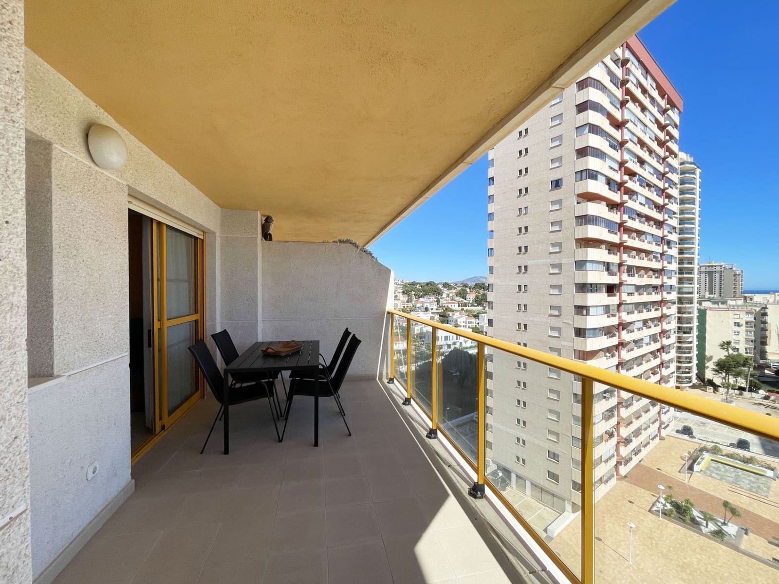 Apartamento de 1 habitación en Calpe / Calp en venta con piscina garaje - 249.500 € (Ref: 9690036)