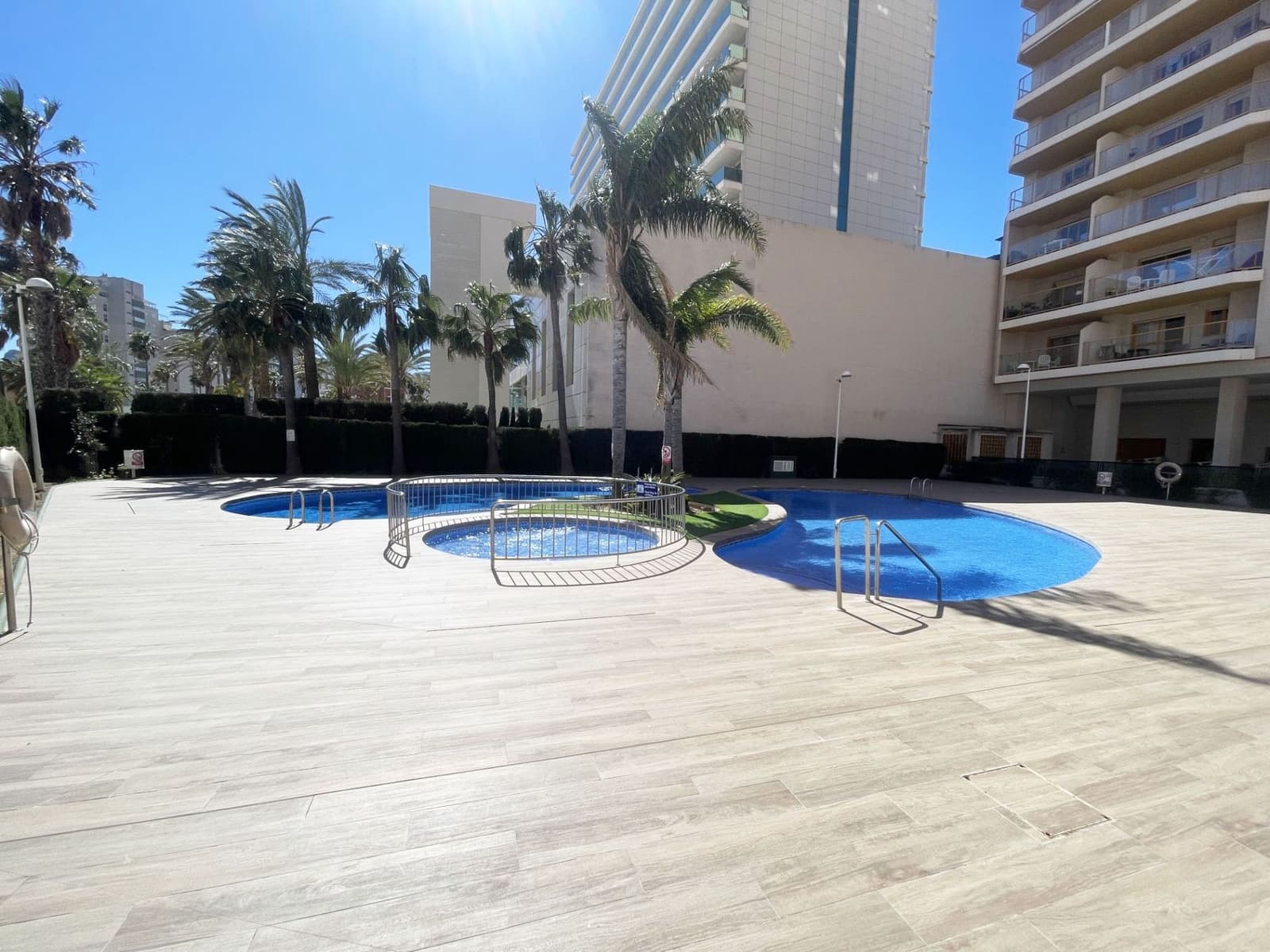 Apartamento de 1 habitación en Calpe / Calp en venta con piscina garaje - 249.500 € (Ref: 9690036)