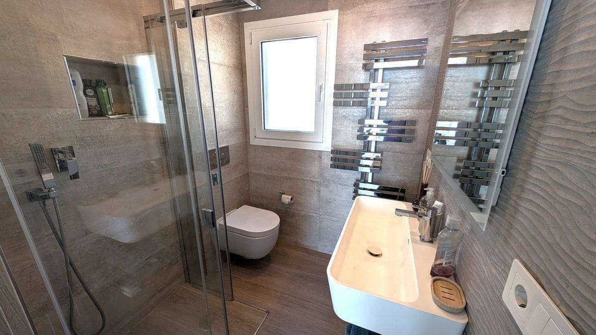 2 soveværelse Lejlighed til salg i Calpe / Calp med swimmingpool garage - € 575.000 (Ref: 9783031)