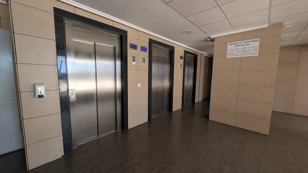 2 soveværelse Lejlighed til salg i Calpe / Calp med swimmingpool garage - € 575.000 (Ref: 9783031)