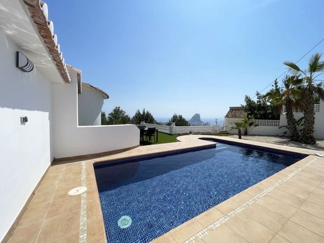 Chalet de 3 habitaciones en Oltamar - Cucarres, Calpe / Calp en venta con piscina garaje - 899.000 € (Ref: 9816995)