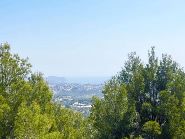 Chalet de 3 habitaciones en Oltamar - Cucarres, Calpe / Calp en venta con piscina garaje - 899.000 € (Ref: 9816995)