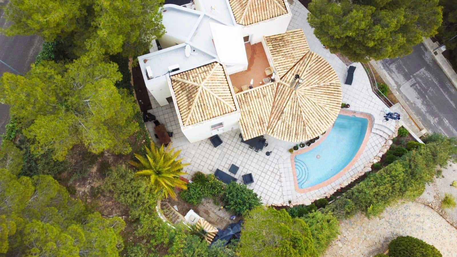 3 slaapkamer Villa te koop in Altea la Vella met zwembad garage - € 530.000 (Ref: 9840818)